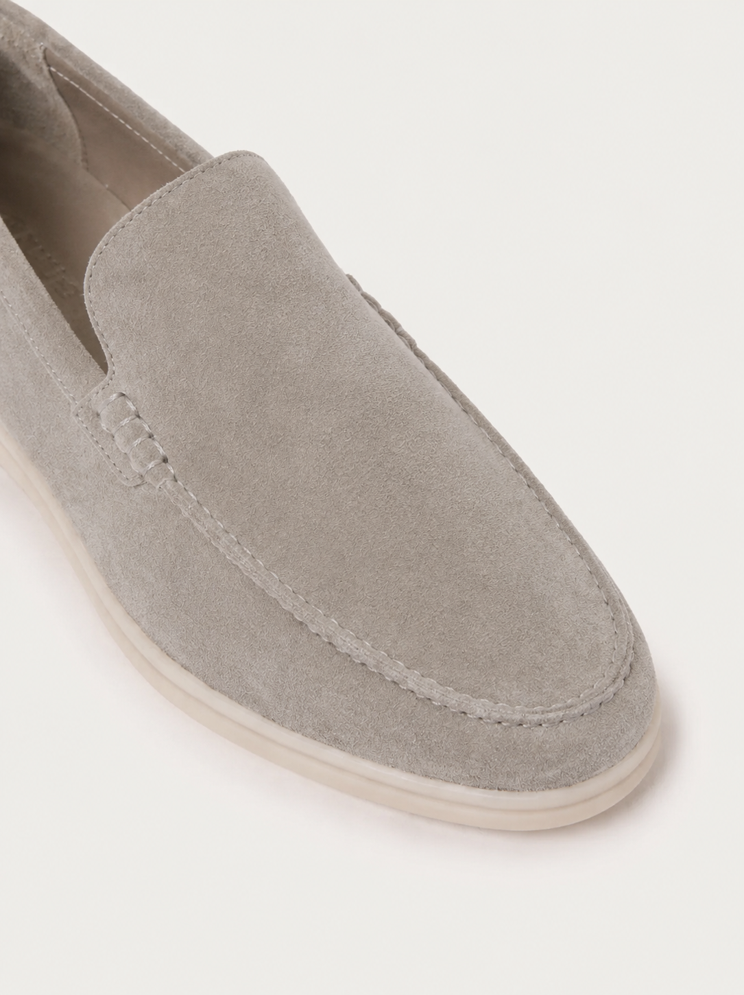 CLASSIC LOAFERS LIGHT GRAY