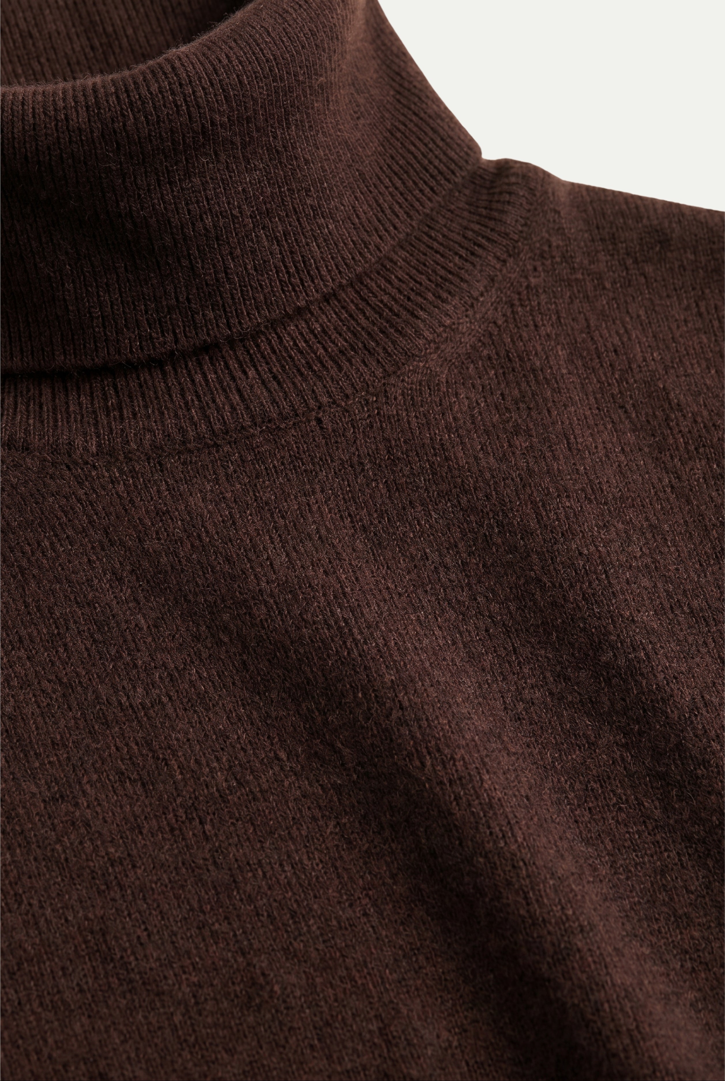 Cavalién Extrafine Rollneck Dark Brown