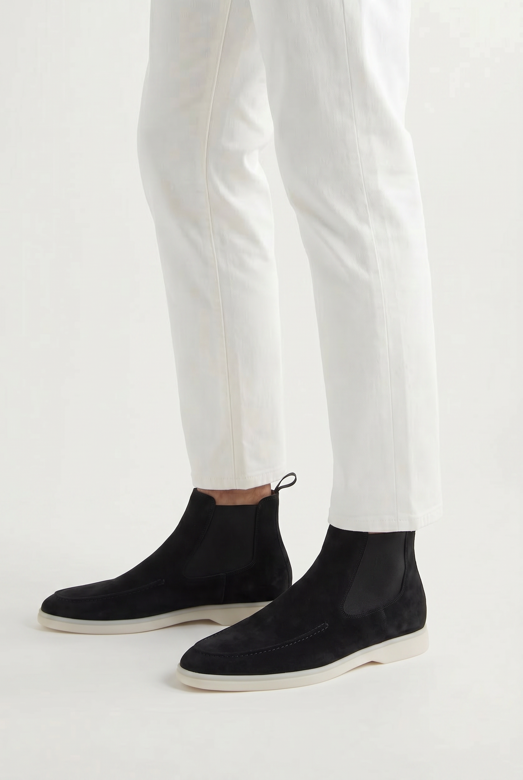 Cavalién Suede Boot Black